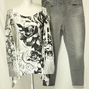 (SET) BLACK & GRAY FLORAL TOP & GREY SKINNY JEANS